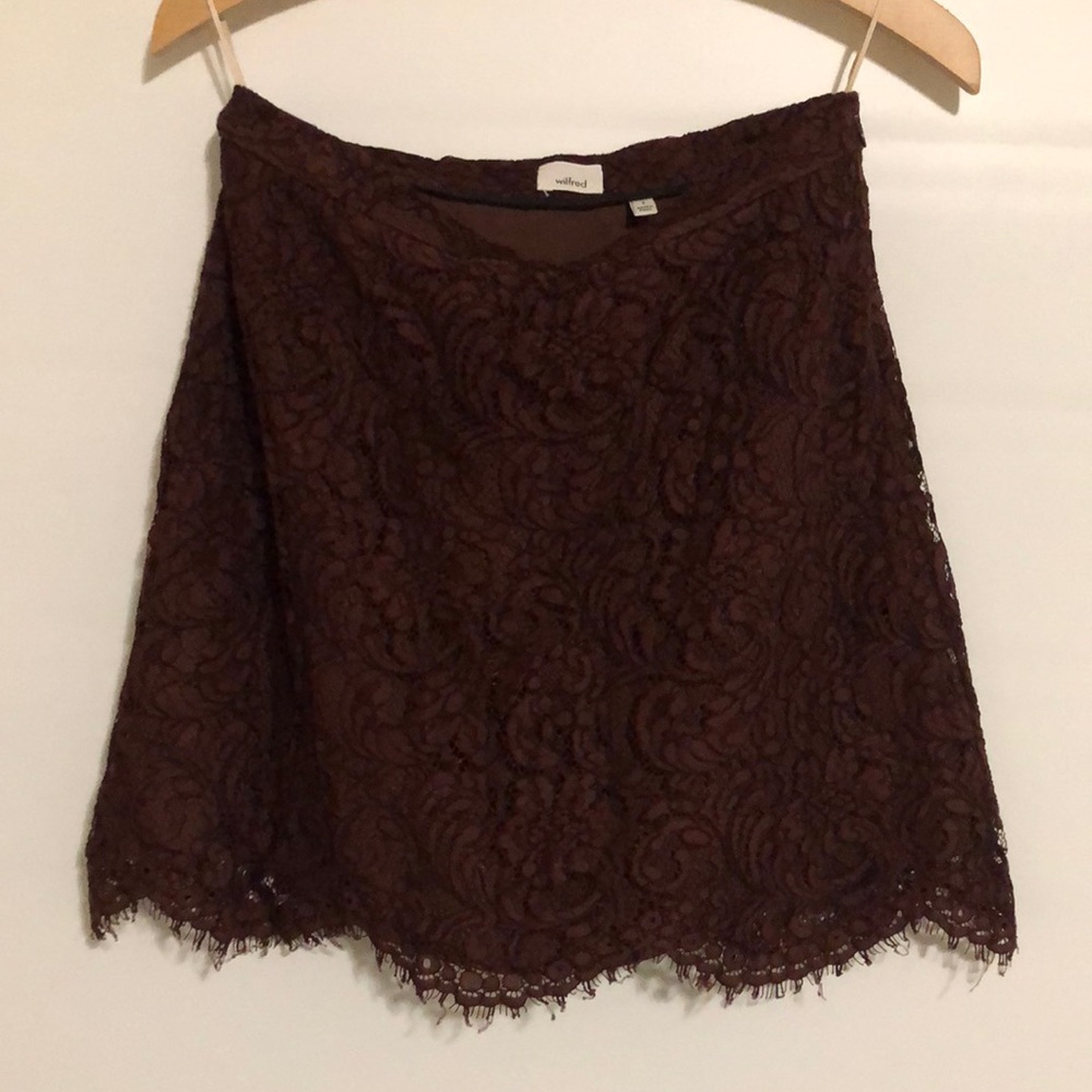 Aritzia Wilfred Size 6 Lace Maroon Red Overlay Mini Skirt